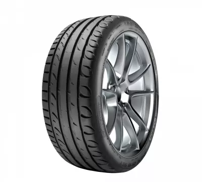 Taurus 245/45  ZR17  ULTRA HIGH PERFORMANCE  [99] W  XL